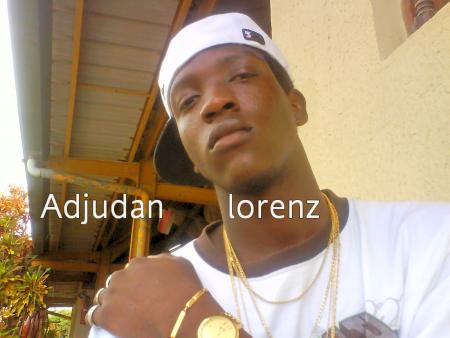 SINGER......adjudan lorenz......SINGER